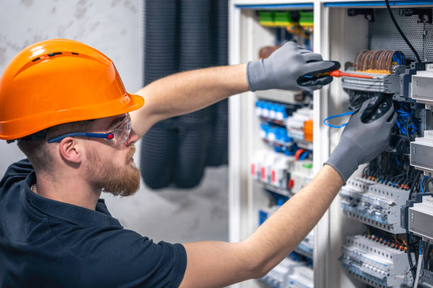 Best Local Electrician Companies  in Brentwood, PA